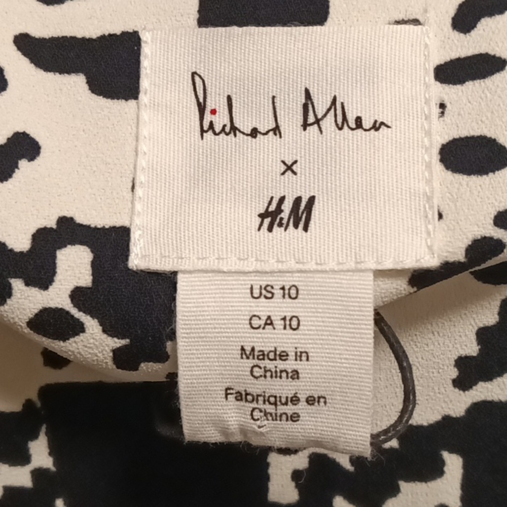 FINAL PRICE NWT Richard Allen b/w houndstooth l/s dress w gold buttons Size 10